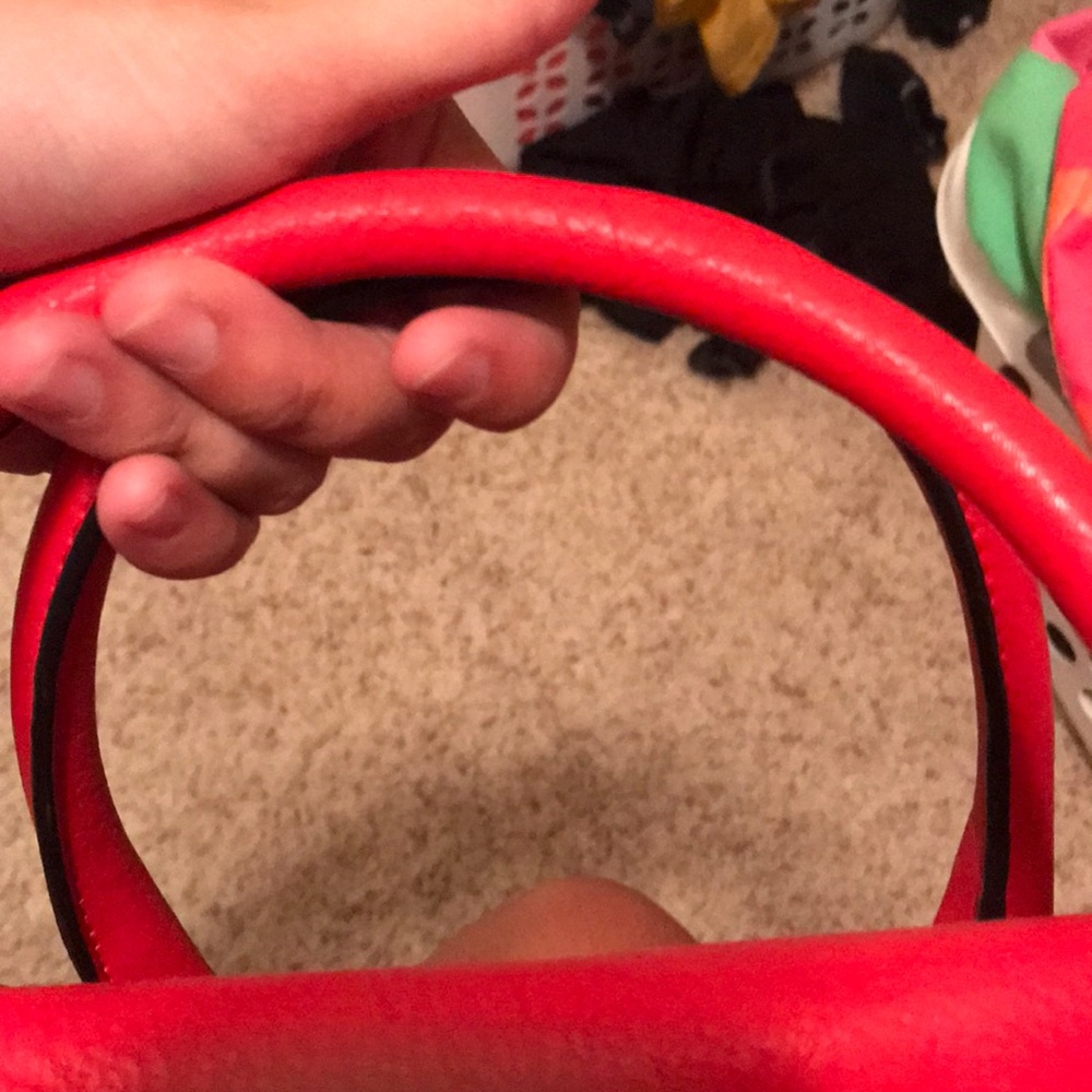 Red large bag - Picture 2 of 2